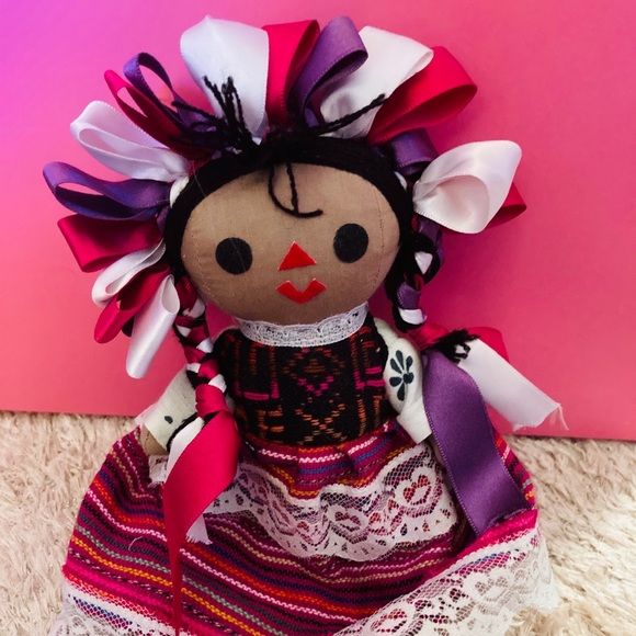 Vintage Handmade Doll from Mexico - Picture 2 of 5